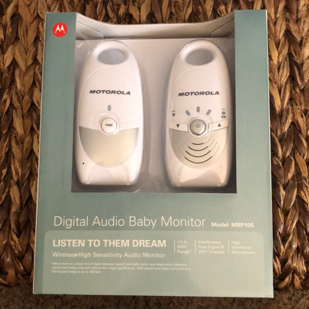 BABY MONITOR BRAND NEW IN BOX!